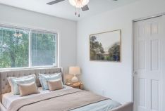 Valor-Circle-Jeweled-Bedroom 1